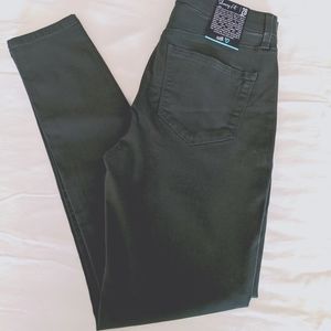 Olive Lularoe denim